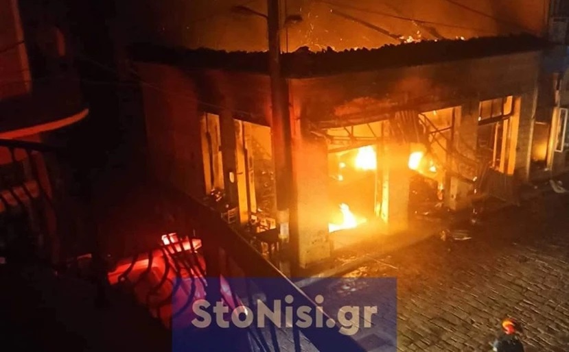 polixnito1.jpg Φωτιά σε μαγαζί στη Λέσβο