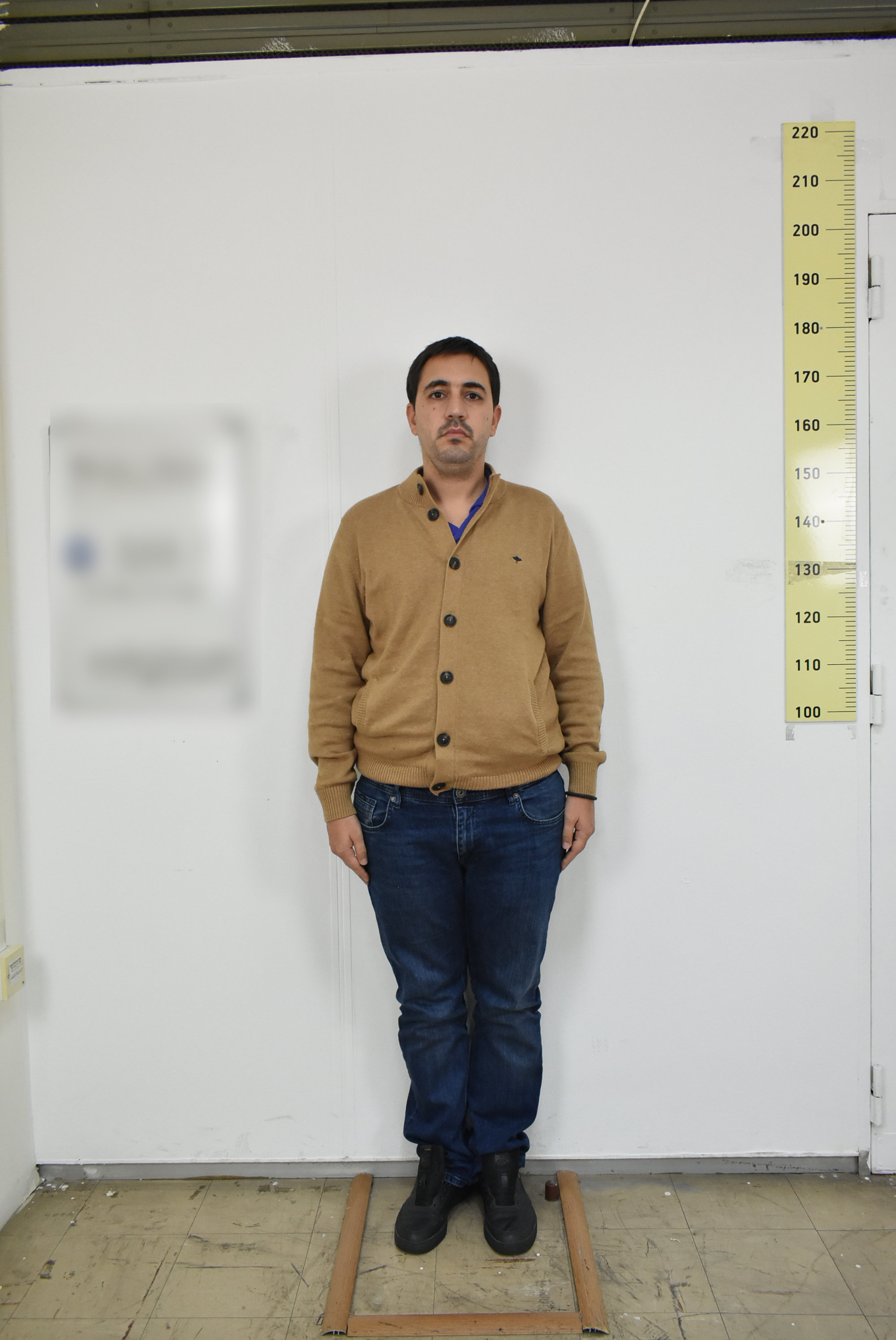 kakopoiisi_anilikou_kolonos