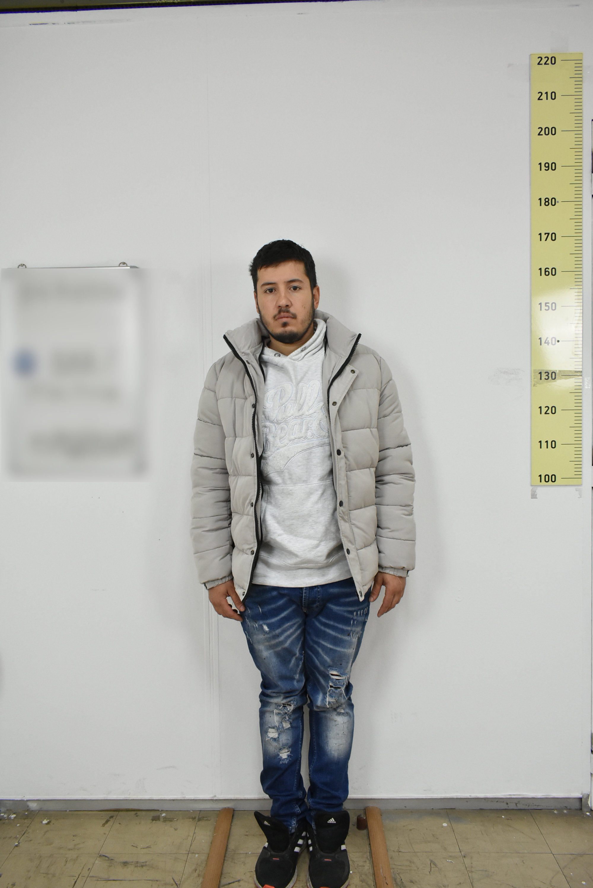 kakopoiisi_anilikou_kolonos