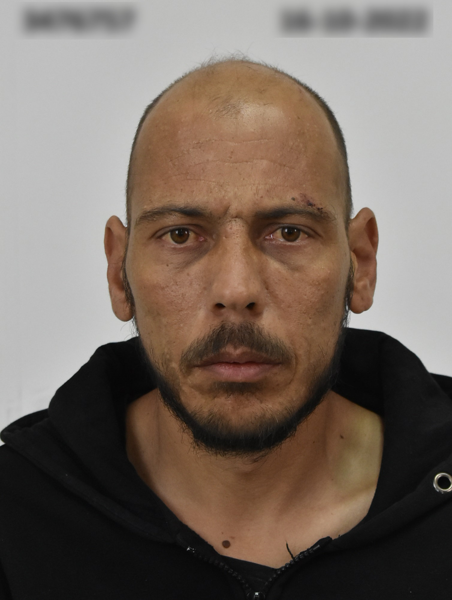 kakopoiisi_anilikou_kolonos