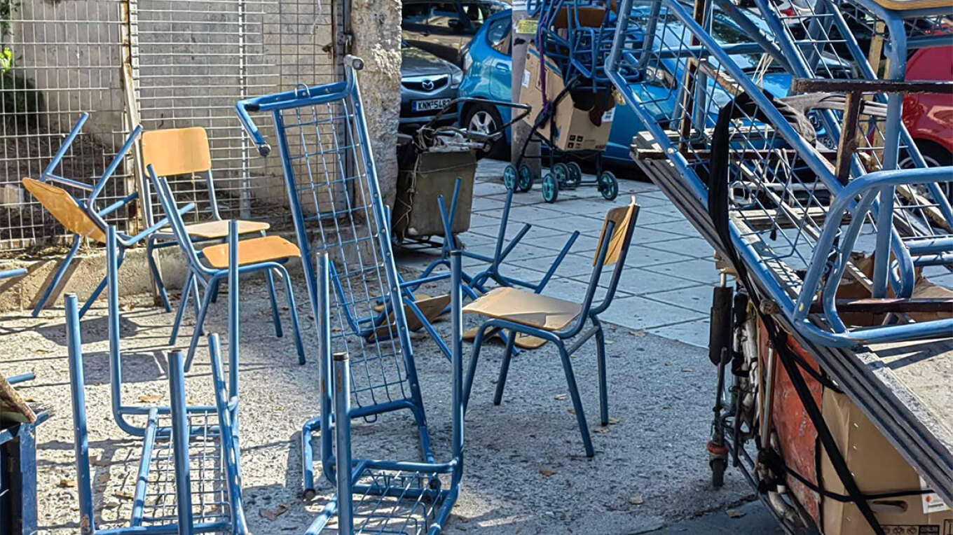 sxoleio-3.jpg Βανδαλισμοί στο ΕΠΑΛ Ευκλείδη