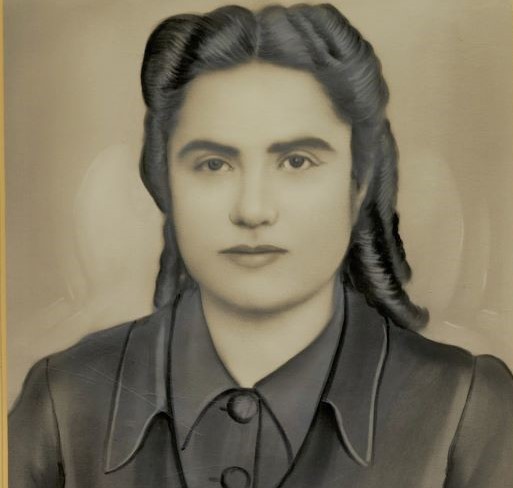 athina_hatziesmer.jpg Αθηνά Χατζηεσμέρ