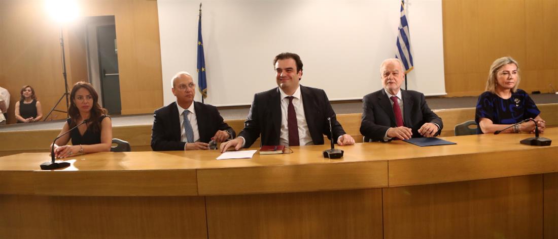 pierrakakis_mihailidoy_makri_oikonomoy.jpg πιερρακακης