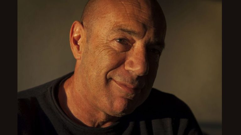 raptopoylos-1021-576-768x433.jpg raptopoylos