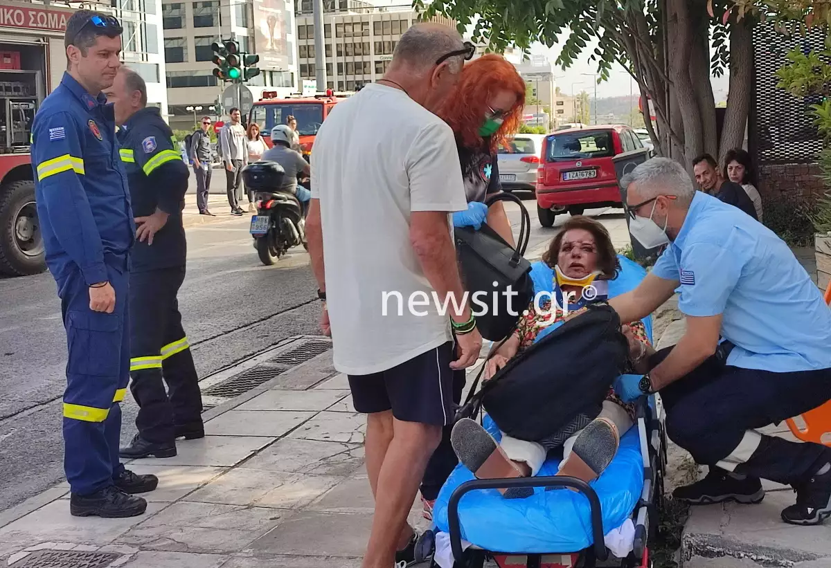 troxaio1.jpg Σοβαρό τροχαίο για την Χριστίνα Σούζη