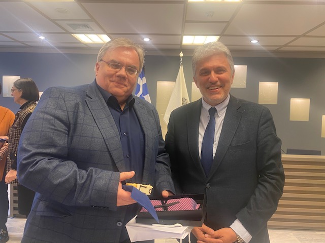 dpth-vasilopita.jpg Κοπή βασιλόπιτας στο ΔΠΘ