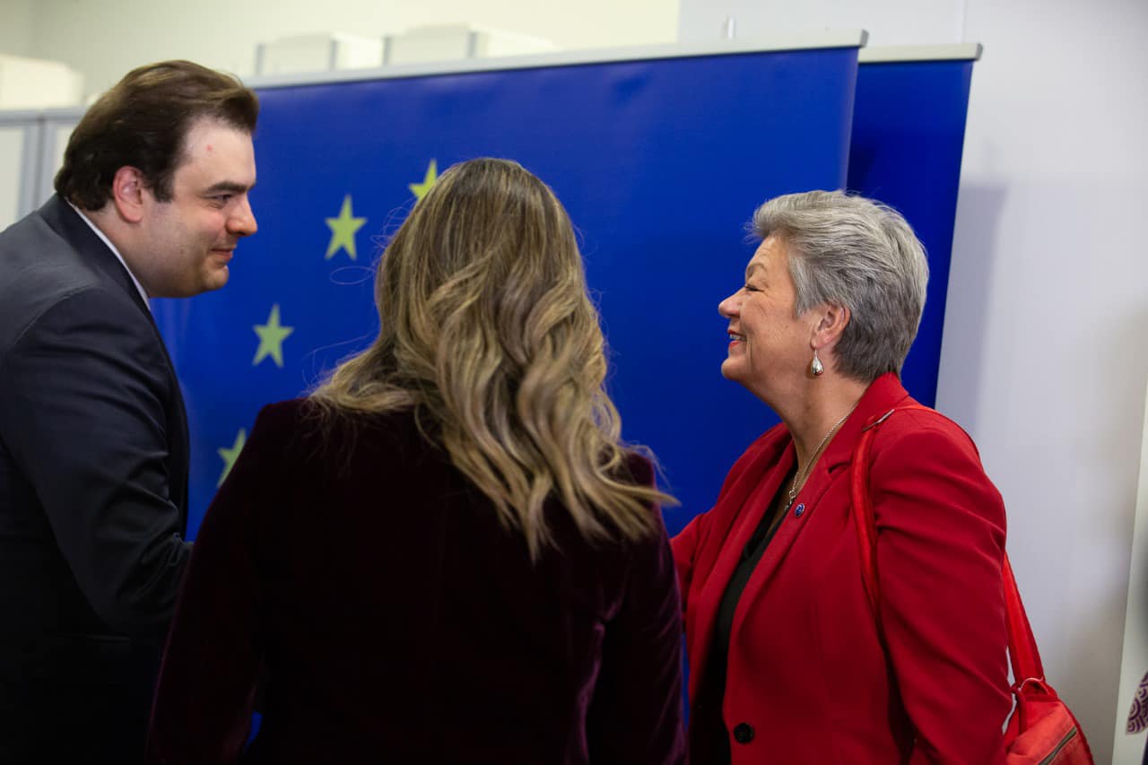 pierrakakis_2.jpg pierrakakis