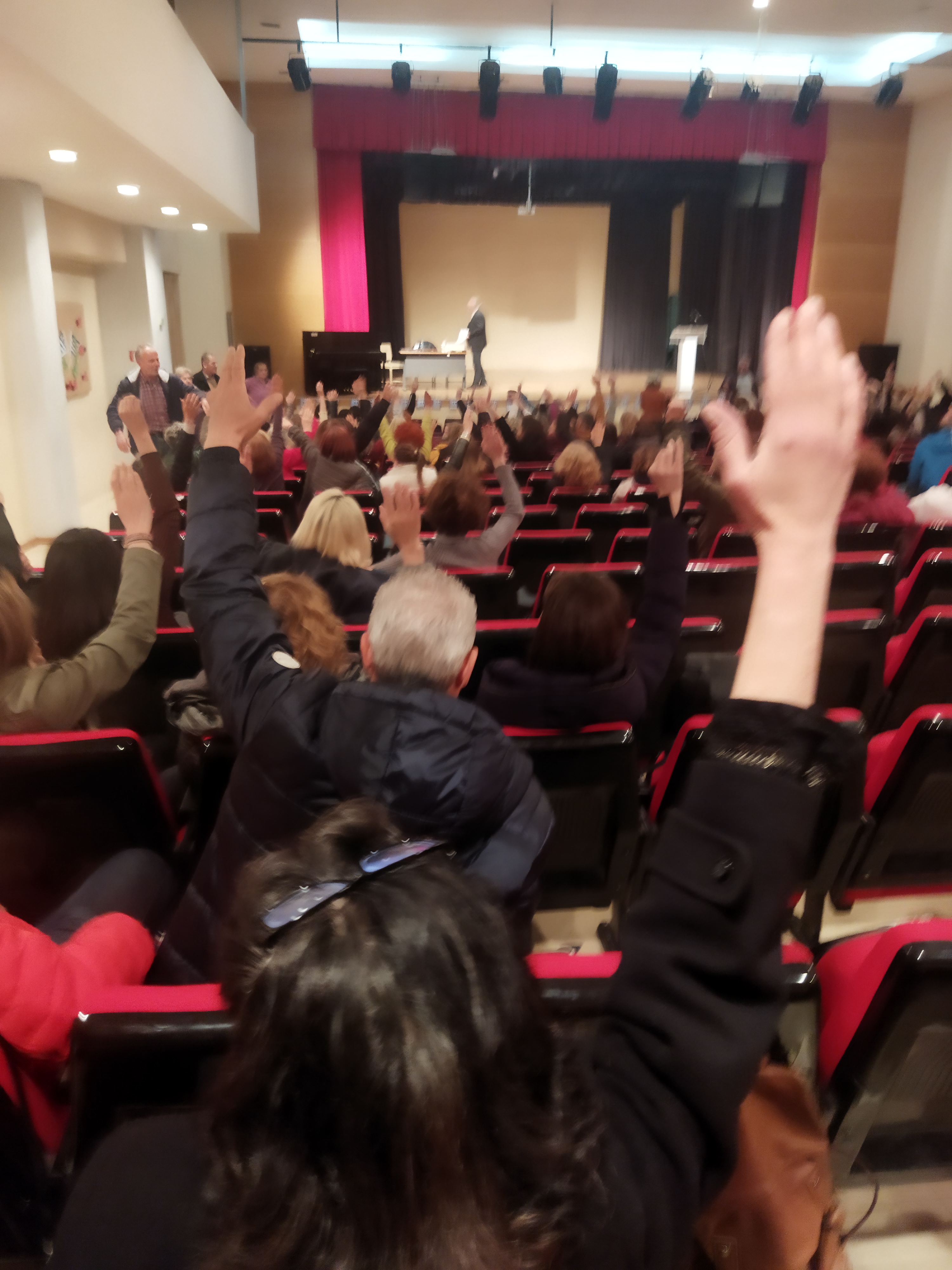 ekpaideytikoi_yper_a-a.jpg ekpaideytikoi_yper_a-a