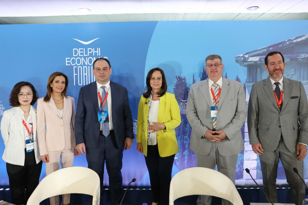 diamantopoyloy.jpg diamantopoyloy