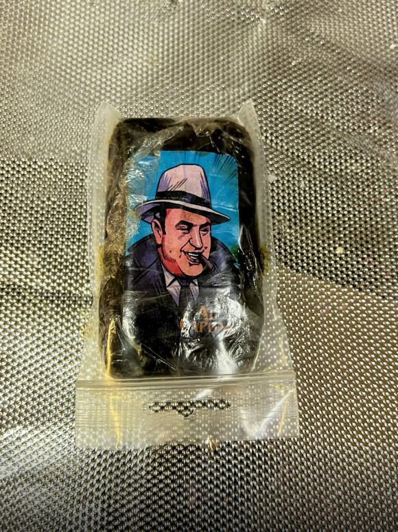 Εντόπισαν ροζ κοκαΐνη σε δύο σπίτια στην Αττική 