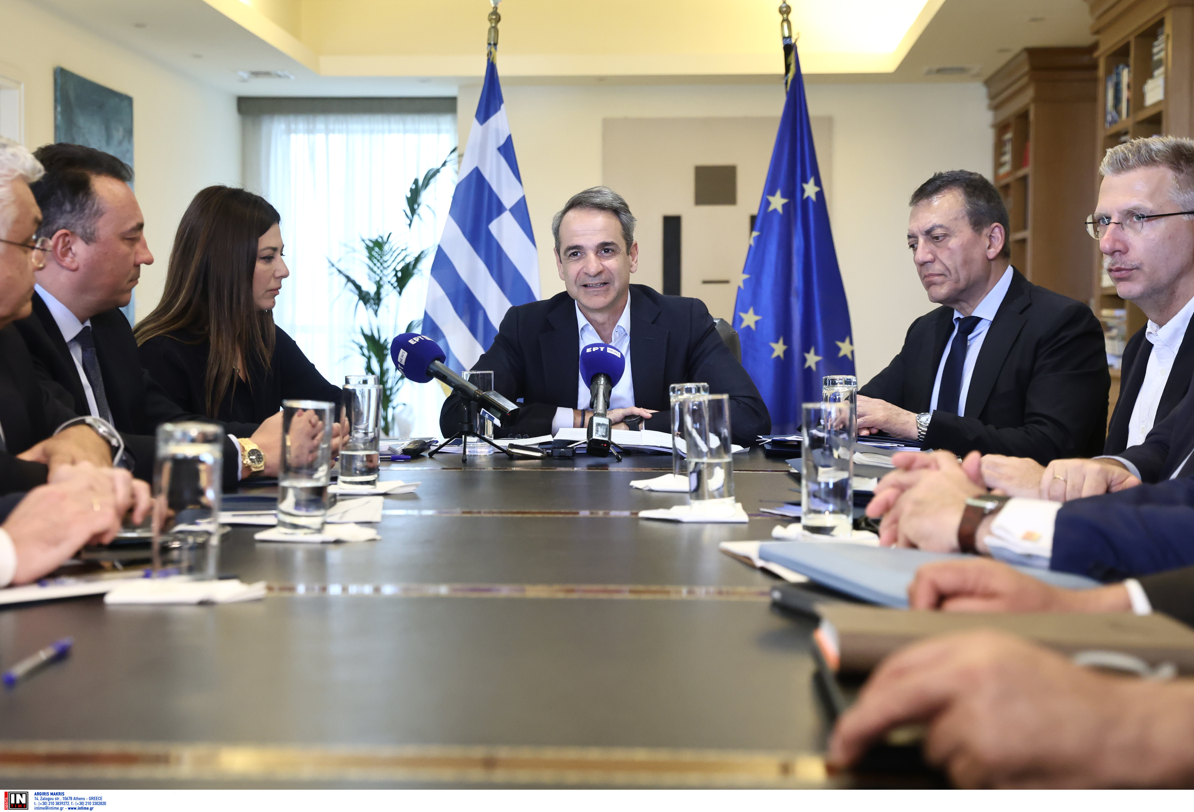 ΕΠΙΣΚΕΨΗ ΤΟΥ ΠΡΩΘΥΠΟΥΡΓΟΥ ΚΥΡΙΑΚΟΥ ΜΗΤΣΟΤΑΚΗ ΣΤΟ ΥΠΟΥΡΓΕΙΟ ΠΑΙΔΕΙΑΣ ΘΡΗΣΚΕΥΜΑΤΩΝ KAI ΑΘΛΗΤΙΣΜΟΥ