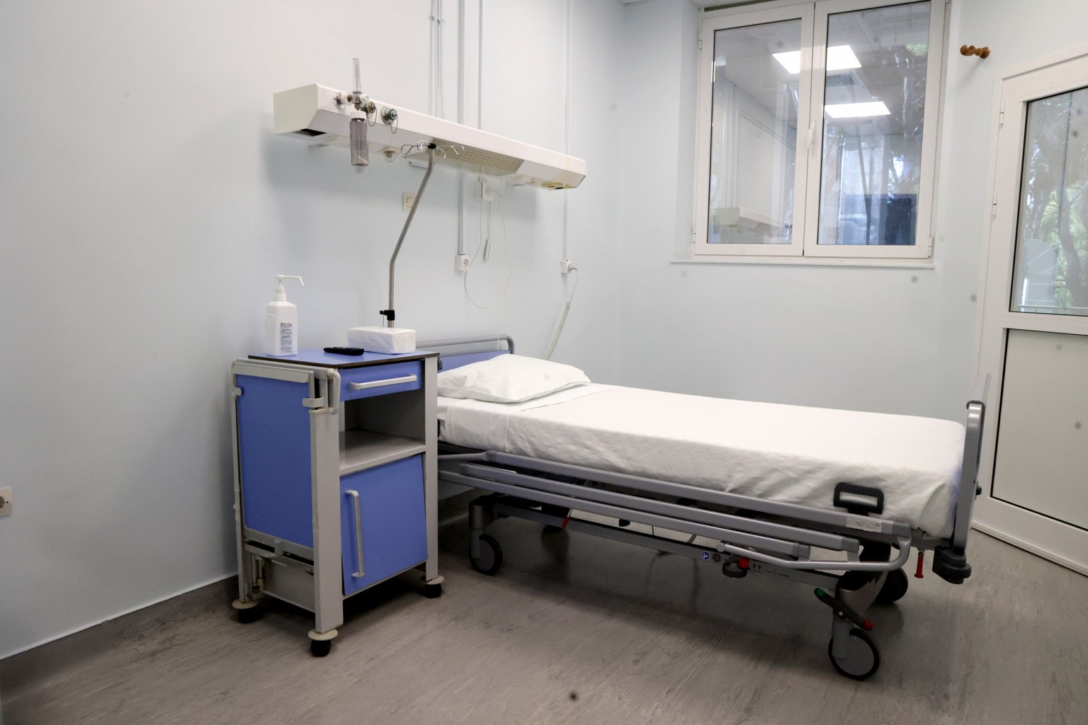 thalamos-ekpa1.jpg Δωρεά έξι θαλάμων σε νοσοκομείο του ΕΚΠΑ