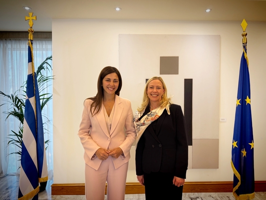 η Υπουργός Σοφία Ζαχαράκη πραγματοποίησε μία ιδιαίτερα ουσιαστική συνάντηση εργασίας με τη νέα Πρόεδρο του Yale University, Δρ Maurie Mclinnis