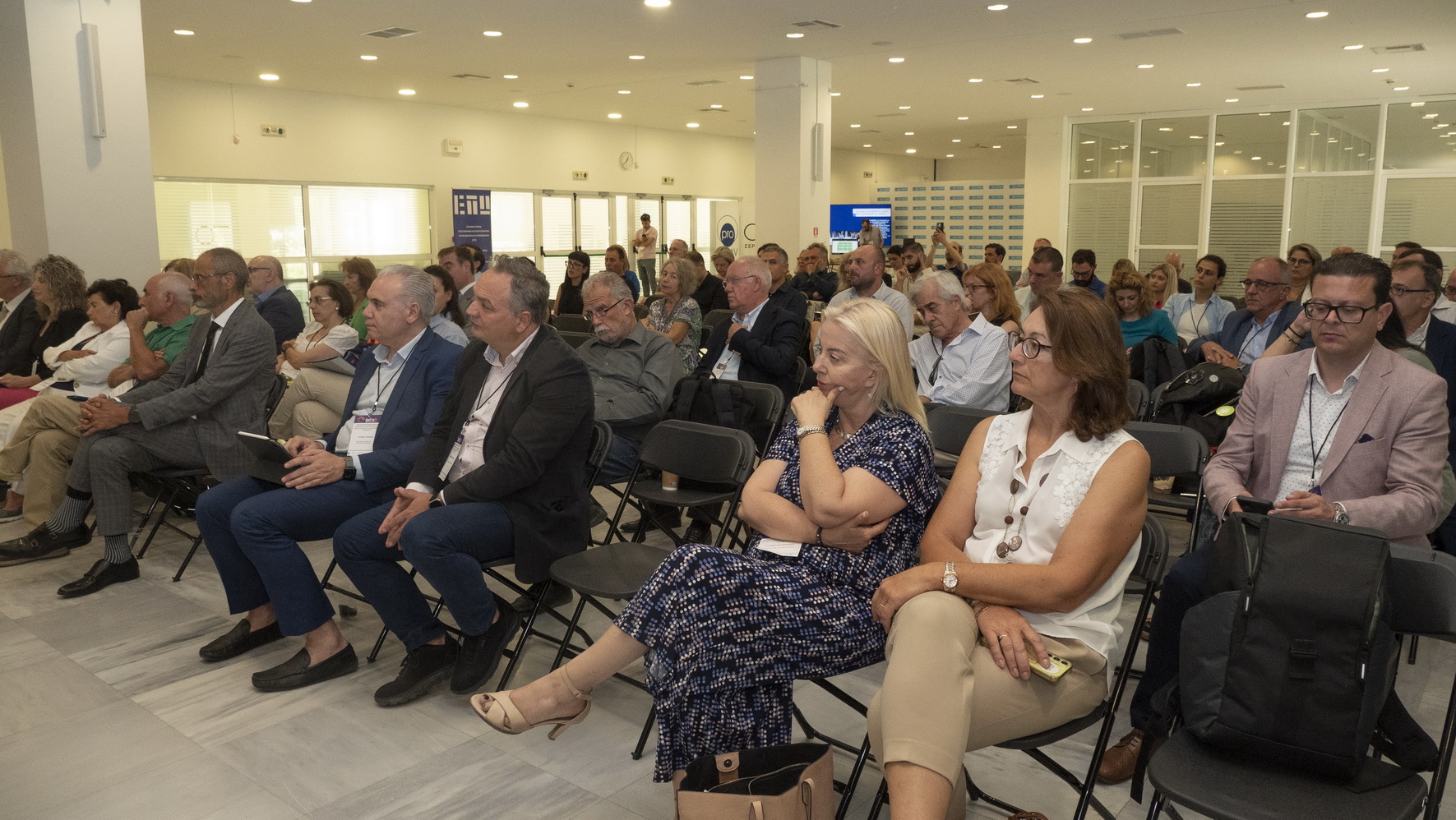 φόρουμ διαλόγου της εμβληματικής δράσης JustReDI, με θέμα «Ψηφιακός μετασχηματισμός και ανταγωνιστικότητα της οικονομίας: Προκλήσεις και ευκαιρίες για την Περιφέρεια Αττικής»