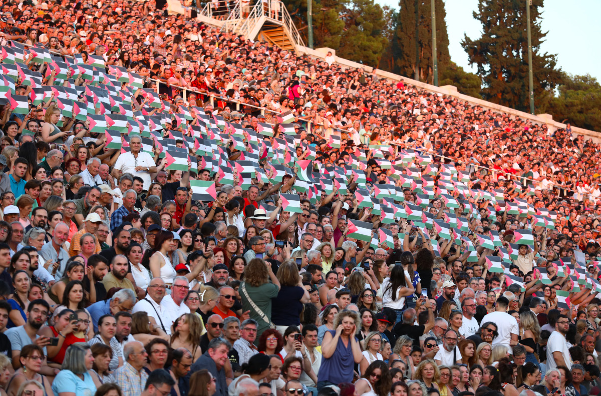 synavlia-kallimarmaro-mikis-theodorakis-09.jpg κκε