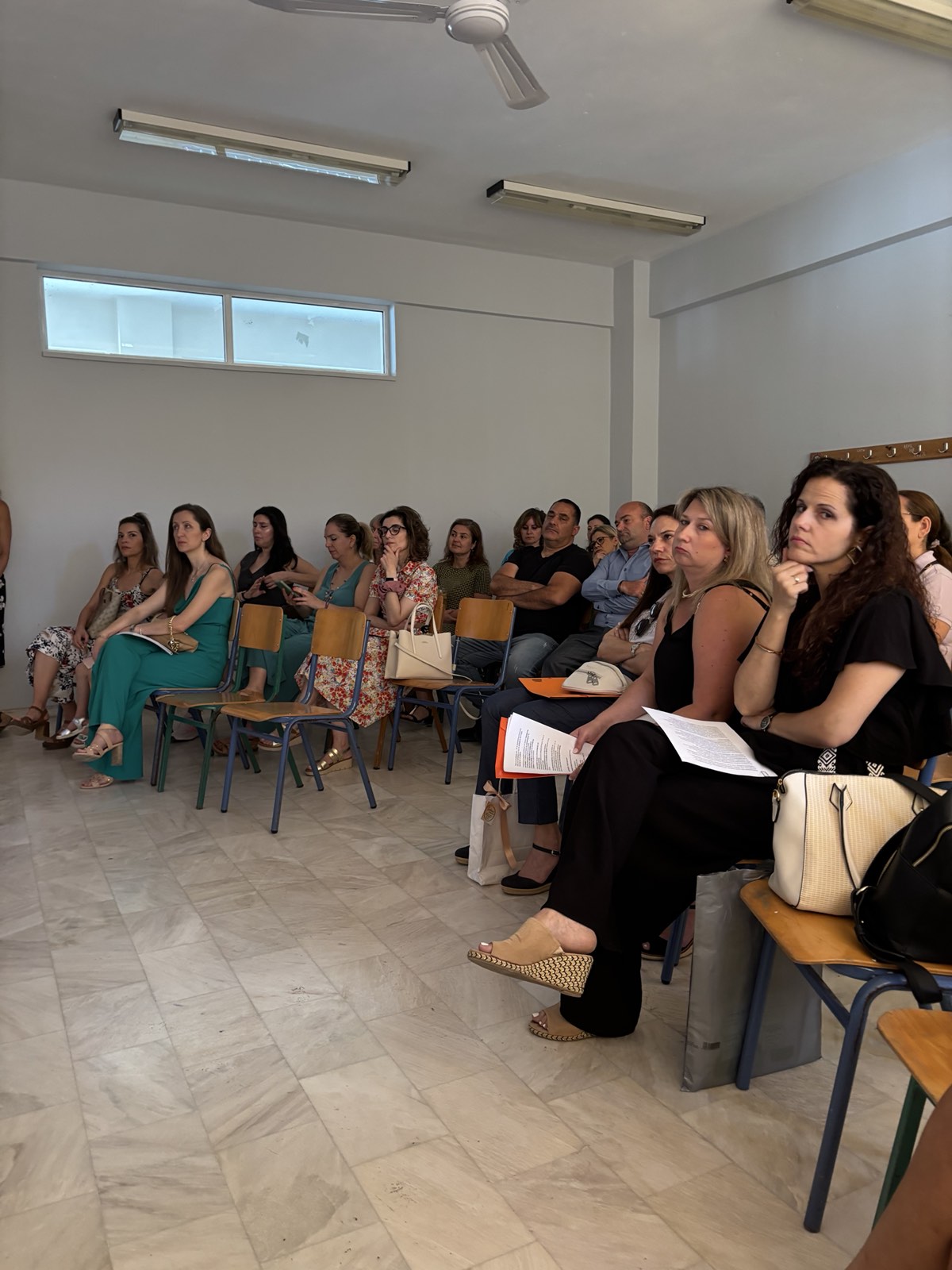 Διερευνητική Μάθηση και Εκπαιδευτικά Προγράμματα: Καινοτομία και Συνεργασία στη Σύγχρονη Εκπαίδευση