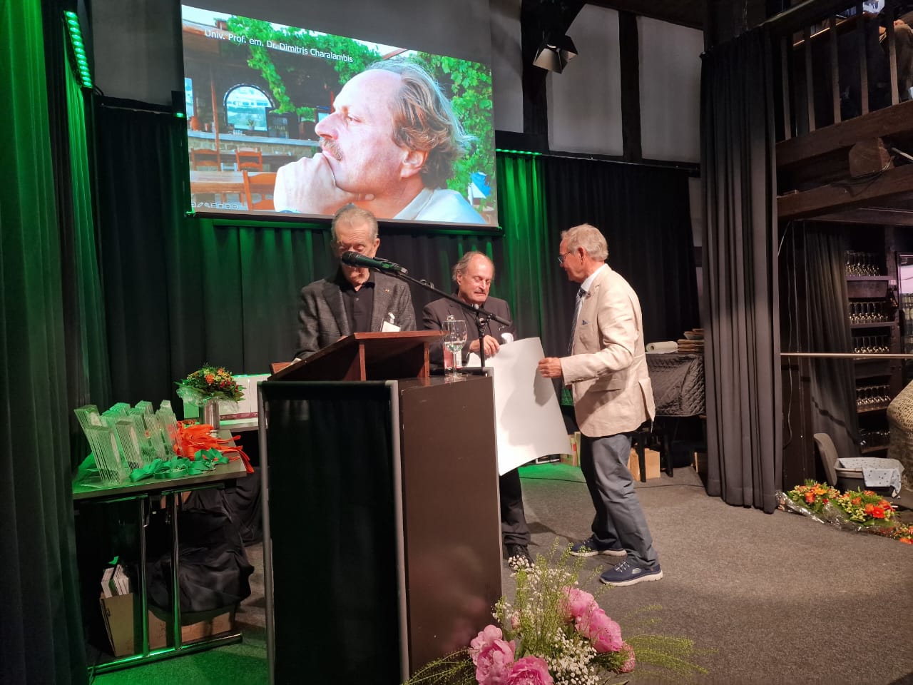 d_chr_2.jpeg Δημήτρης Χαραλάμπης