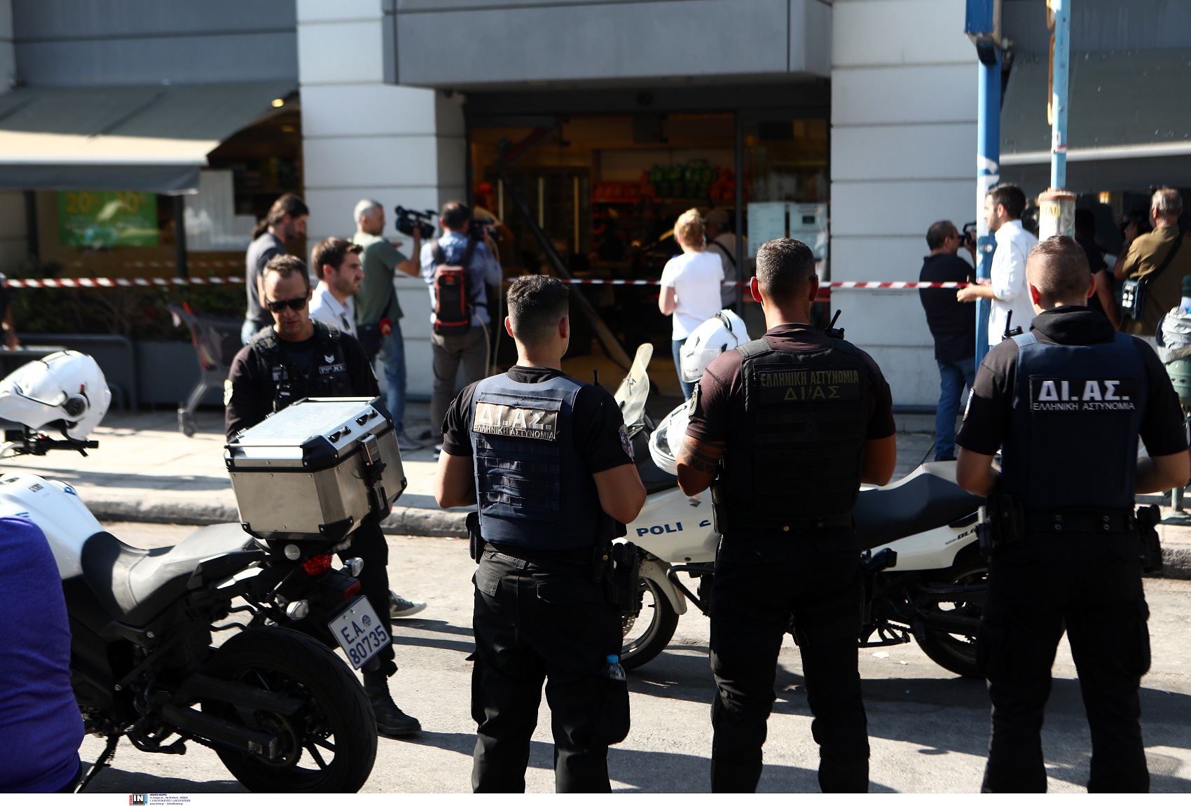 nikaia-troxaio2.jpg Τροχαίο στη Νίκαια