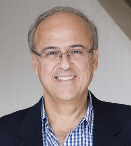 Ο καθηγητής Στεφανόπουλος του ΜΙΤ