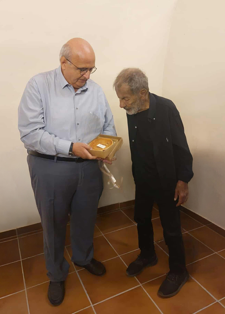 h._mpoyras_s._xarhakos