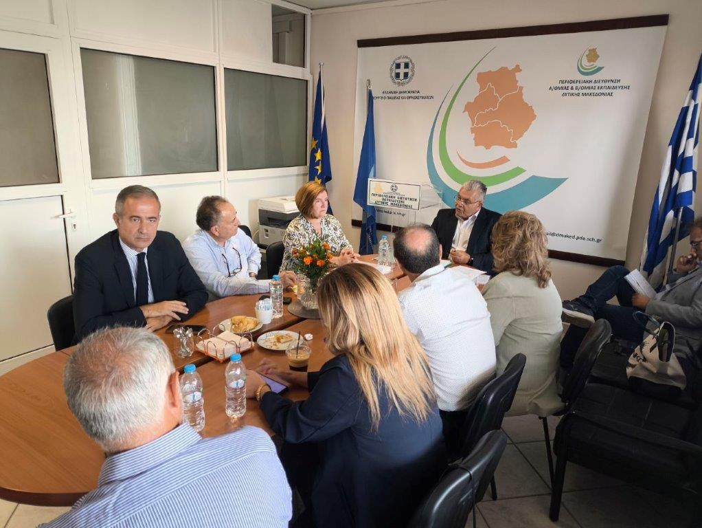 img_2625.jpg Επίσκεψη Υφυπουργού Παιδείας Παπαϊωάννου Νικολάου στην ΠΔΕ Δυτικής Μακεδονίας