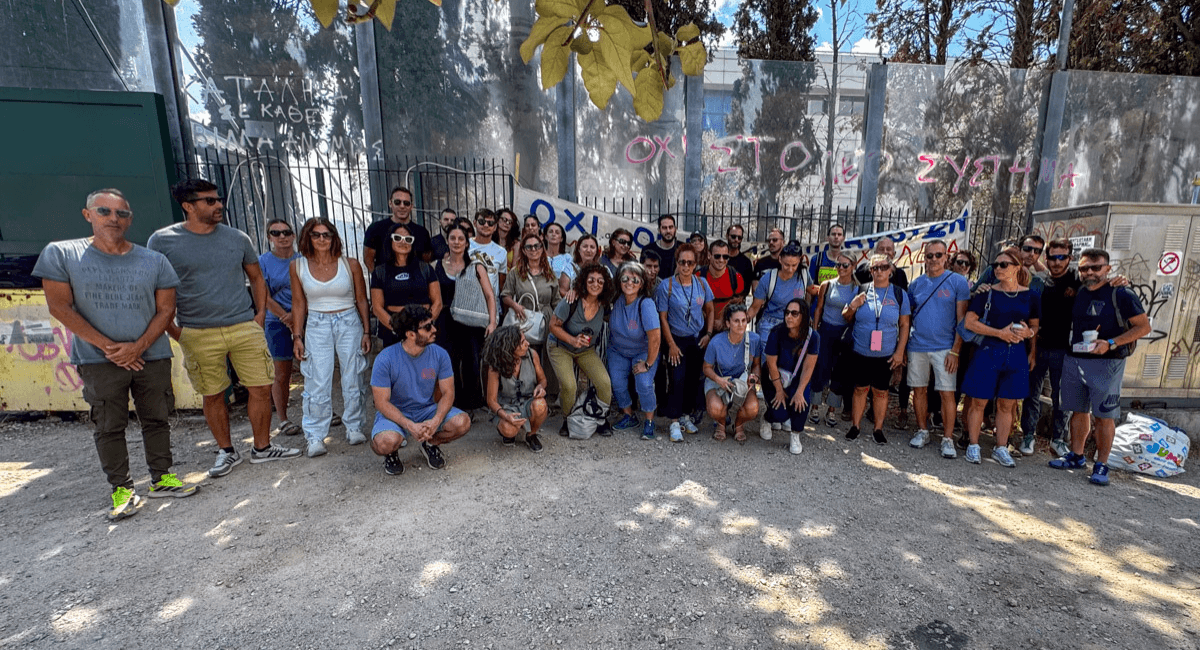 παράσταση διαμαρτυρίας στο Υπουργείο Παιδείας, Θρησκευμάτων και Αθλητισμού (ΥΠΑΙΘΑ), με αφορμή τη Β’ φάση προσλήψεων αναπληρωτών εκπαιδευτικών