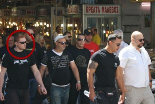 tzoulios-develekos.jpg Τζούλιος σε τάγμα της Χρυσής Αυγής