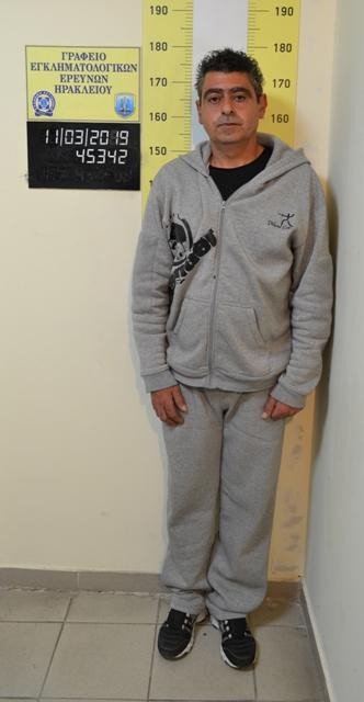 ασελγεια κρητη 48χρονος