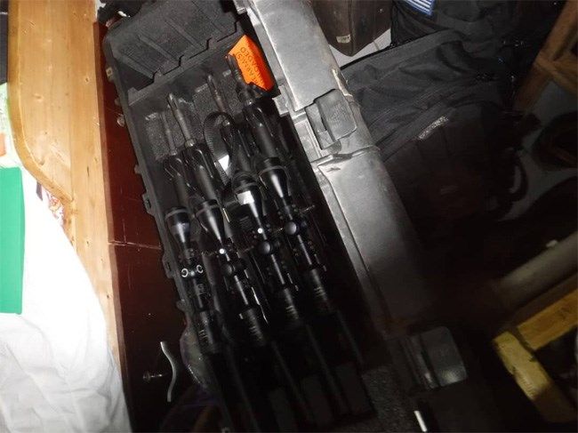 Τα όπλα που βρέθηκαν