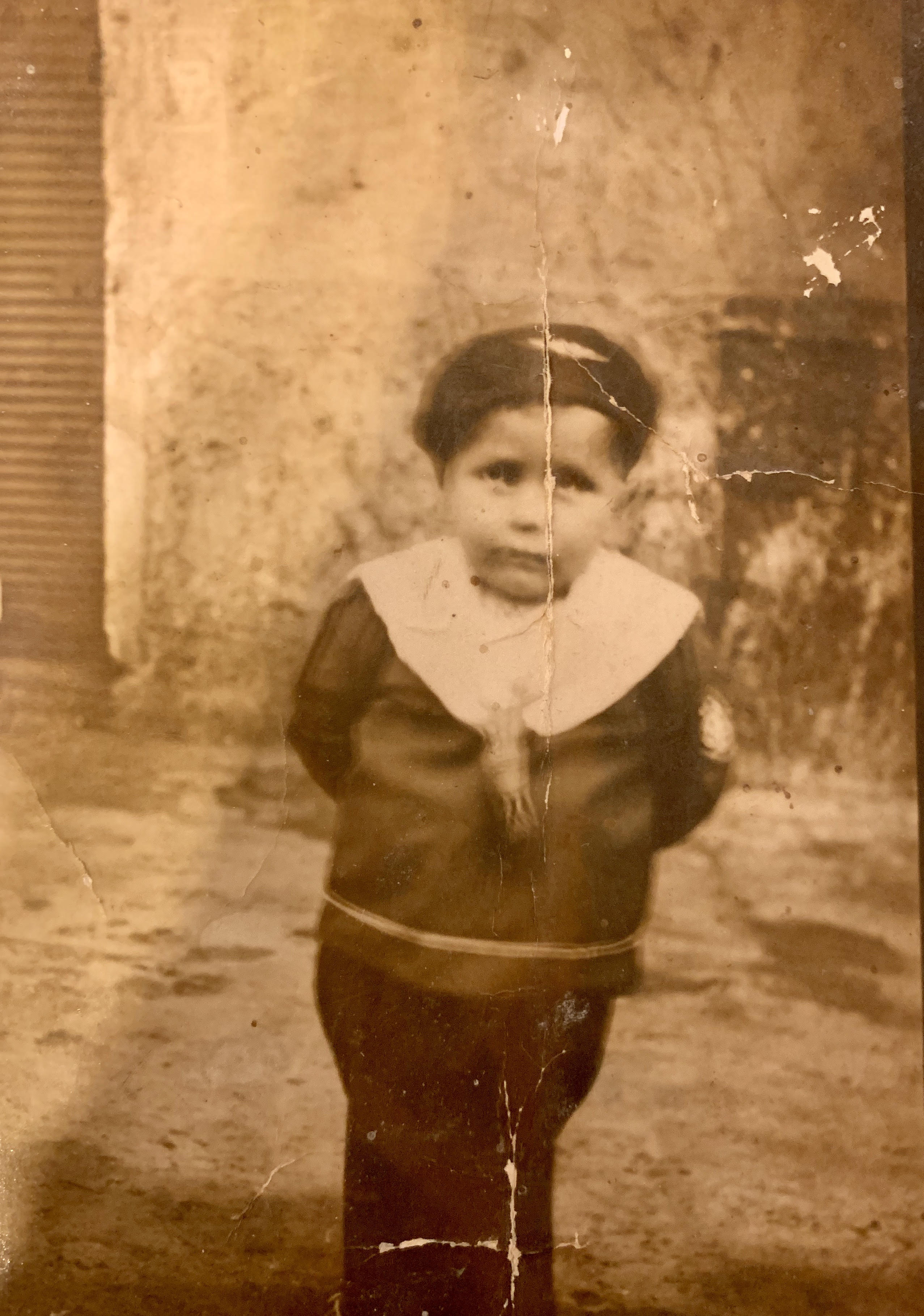 onlyphotoofmyfatherfromhischildhood-probablytakenbeforimmigratedtoisraelon1933.jpg evraoi thessaloniki