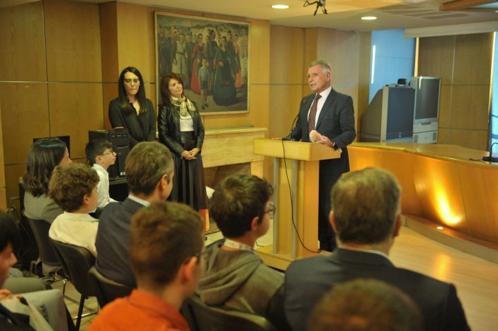 arsakeio_-_kyriakos_6.jpg Somolakidis