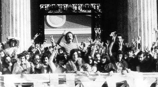 nikos-ksulourhs-2.jpg Νίκος Ξυλούρης