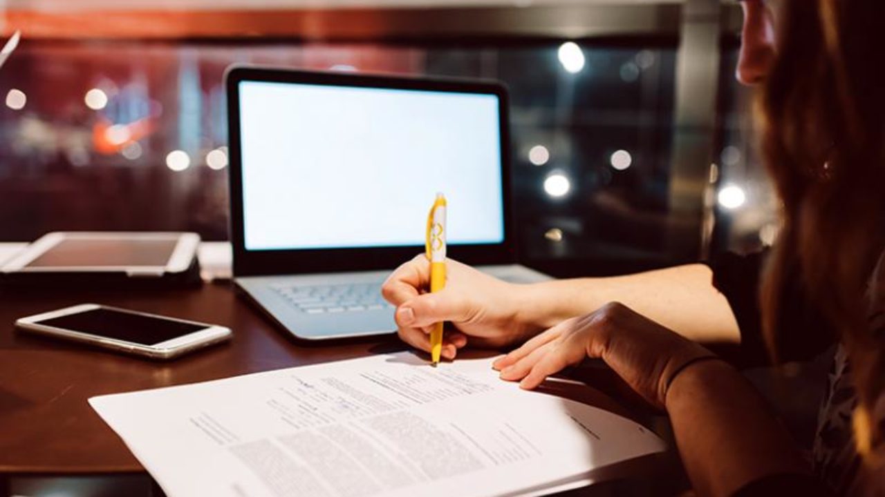 tilekpaideysi.jpg τηλεκπαίδευση