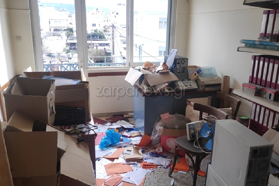 ergatiko_kentro_1.jpg ergatiko kentro 1