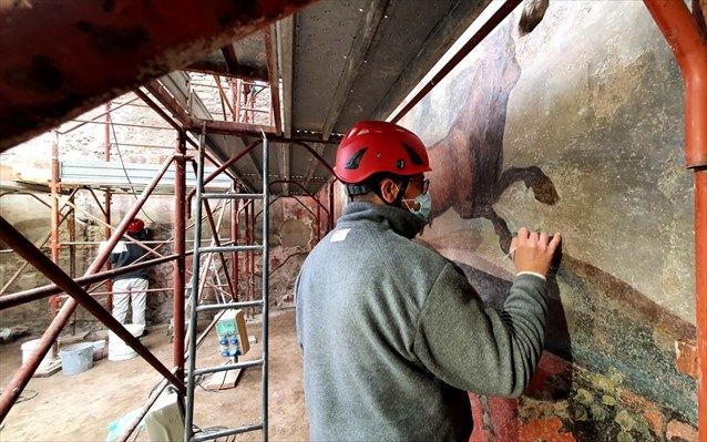 Εντυπωσιακή τοιχογραφία