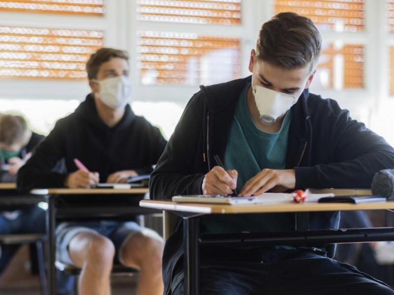 Σχολεία: Λήξη μαθημάτων, τα νέα μέτρα προστασίας και οι εξετάσεις