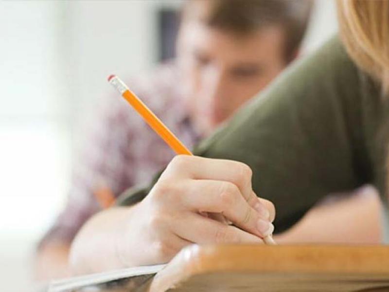 Λύκεια: Ποιες είναι οι ειδικές εξεταστικές περίοδοι και ποιες περιπτώσεις μαθητών αφορούν