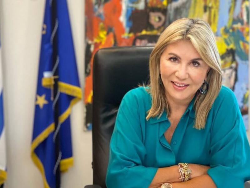 Ζέττα Μακρή στο alfavita.gr: Μέχρι 5+5 μέρες δεν προσμετρώνται οι απουσίες μαθητών που αρρωσταίνουν από γρίπη και covid-19