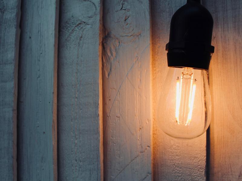 Οπτική ψευδαίσθηση: Βρείτε που είναι η λάμπα σε 5 δευτερόλεπτα