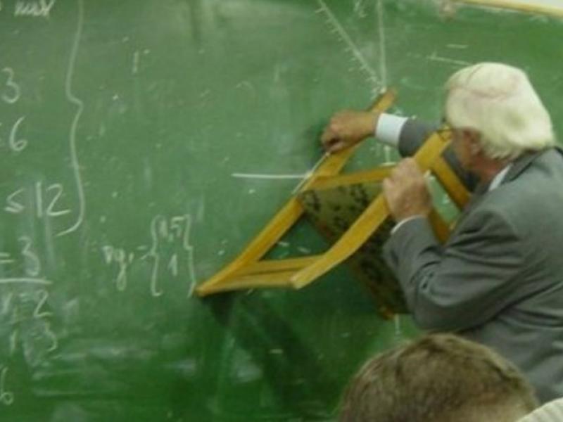 Καθηγητές για νέο Πειθαρχικό Δίκαιο: «Ποινικοποίηση συνδικαλιστικής δράσης και αποξένωση των εργαζομένων»