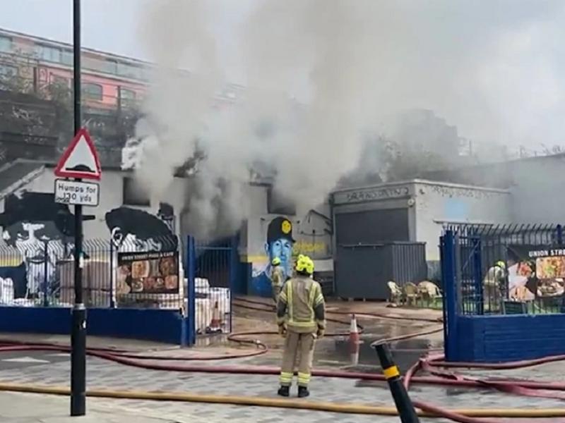 Συναγερμός για φωτιά στο Λονδίνο: Πυκνοί καπνοί γύρω από το London Bridge