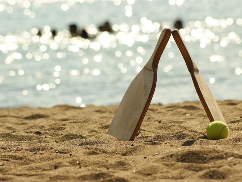 Ρακέτες στην παραλία