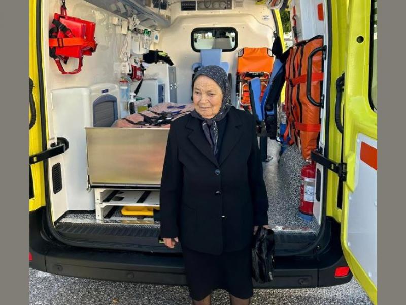 Πέθανε η γιαγιά αγρότισσα που δώρισε ασθενοφόρο στο νοσοκομείο Μεσολογγίου το 2023