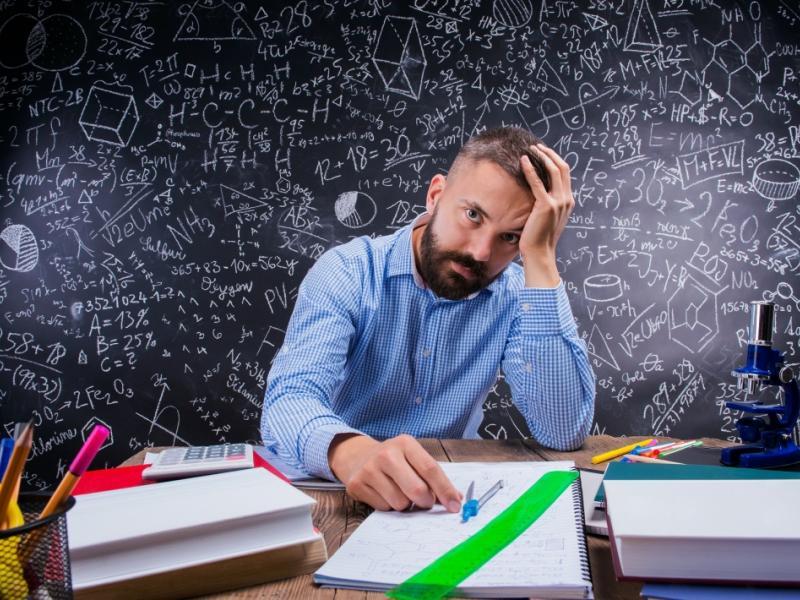 κ. Υπουργέ της Παιδείας έχετε ακούσει για τους εκπαιδευτικούς «μετανάστες» και «ντελίβερι»;