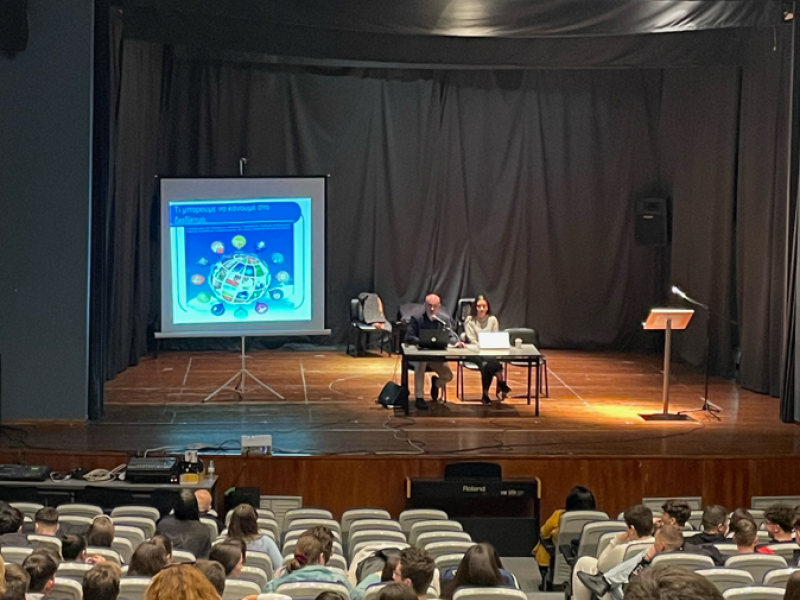 γελ τυρναβου