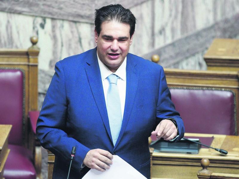 Νέο Πειθαρχικό Δίκαιο Δημοσίων Υπαλλήλων: Ψηφίστηκε κατά πλειοψηφία στη Βουλή 