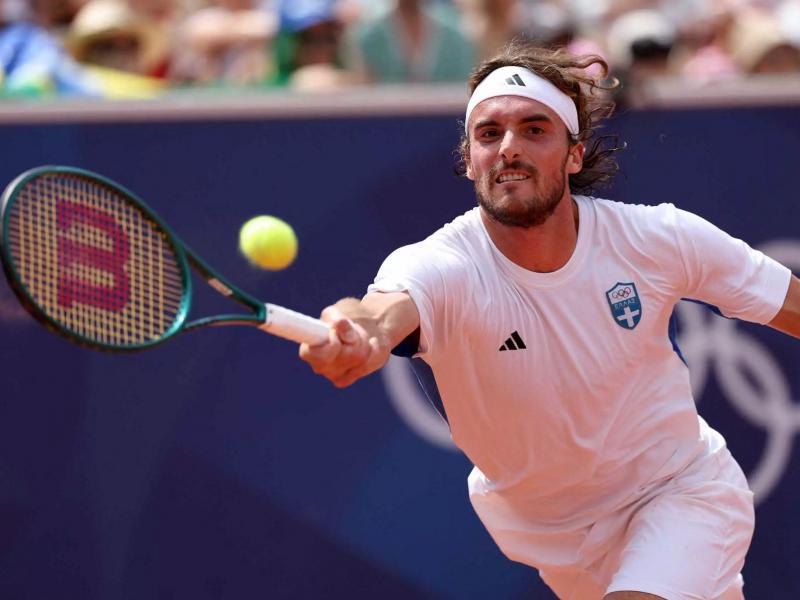 Στέφανος Τσιτσιπάς: «Αναγκάστηκα να σβήσω κάποιες αναρτήσεις μου, έχω μετανιώσει»