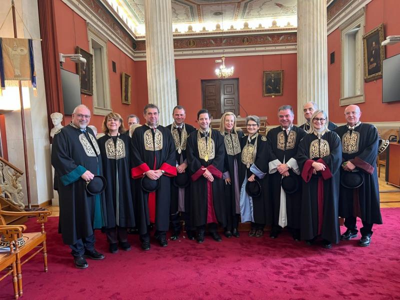 ΕΚΠΑ - Τριών Ιεραρχών