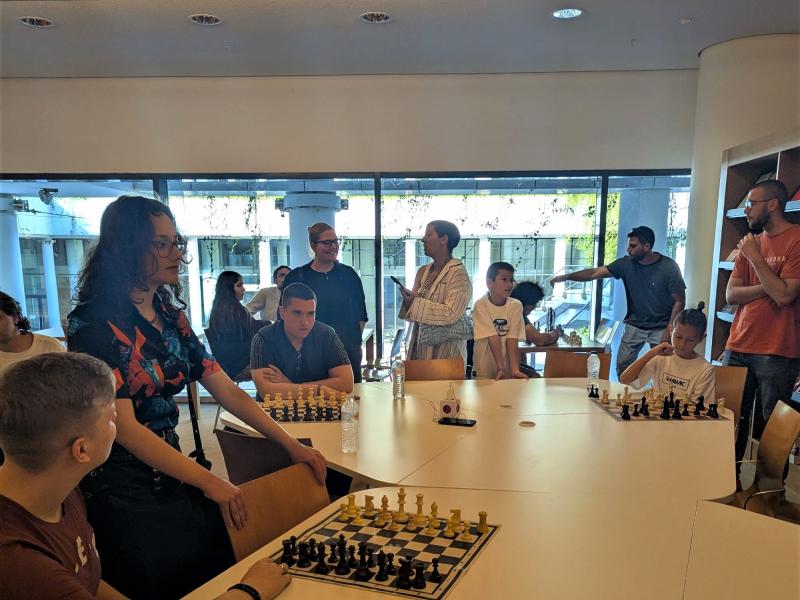 Πανεπιστήμιο Πειραιά: Αγώνας SIMULTANEE με τη Σκακιστική Ομάδα του στο Μέγαρο Μουσικής