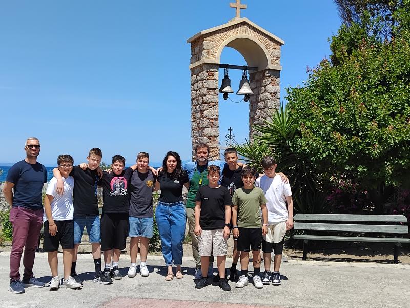 Μαθητές του 2ου Γυμνασίου Χαλκίδας προσέφεραν χρηματική βοήθεια σε ορφανοτροφείο